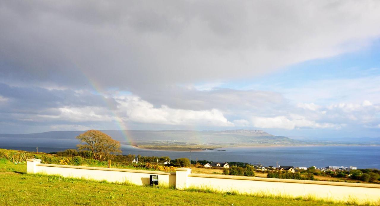 Foyle View Cabin Greencastle  Esterno foto
