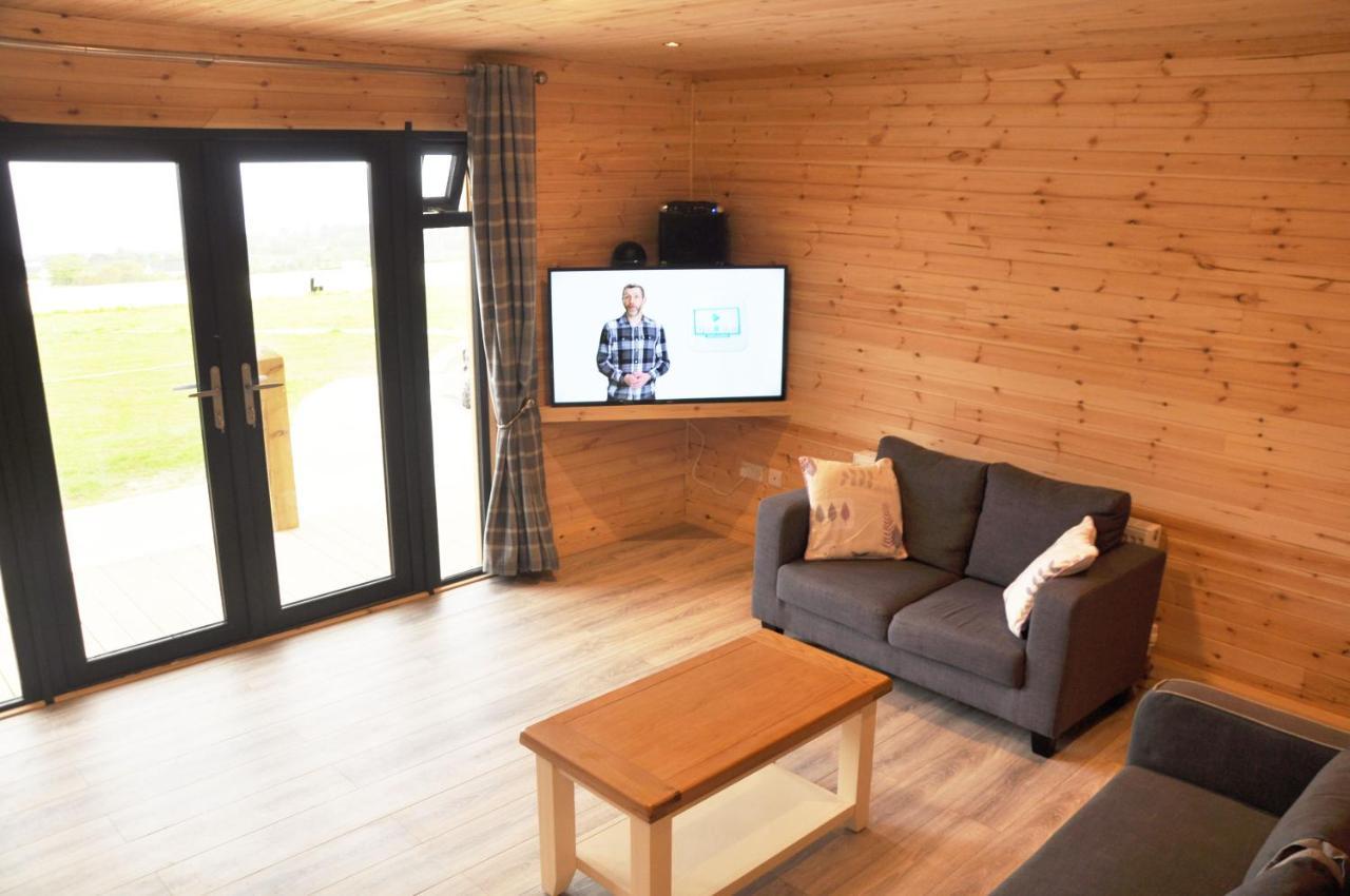 Foyle View Cabin Greencastle  Esterno foto